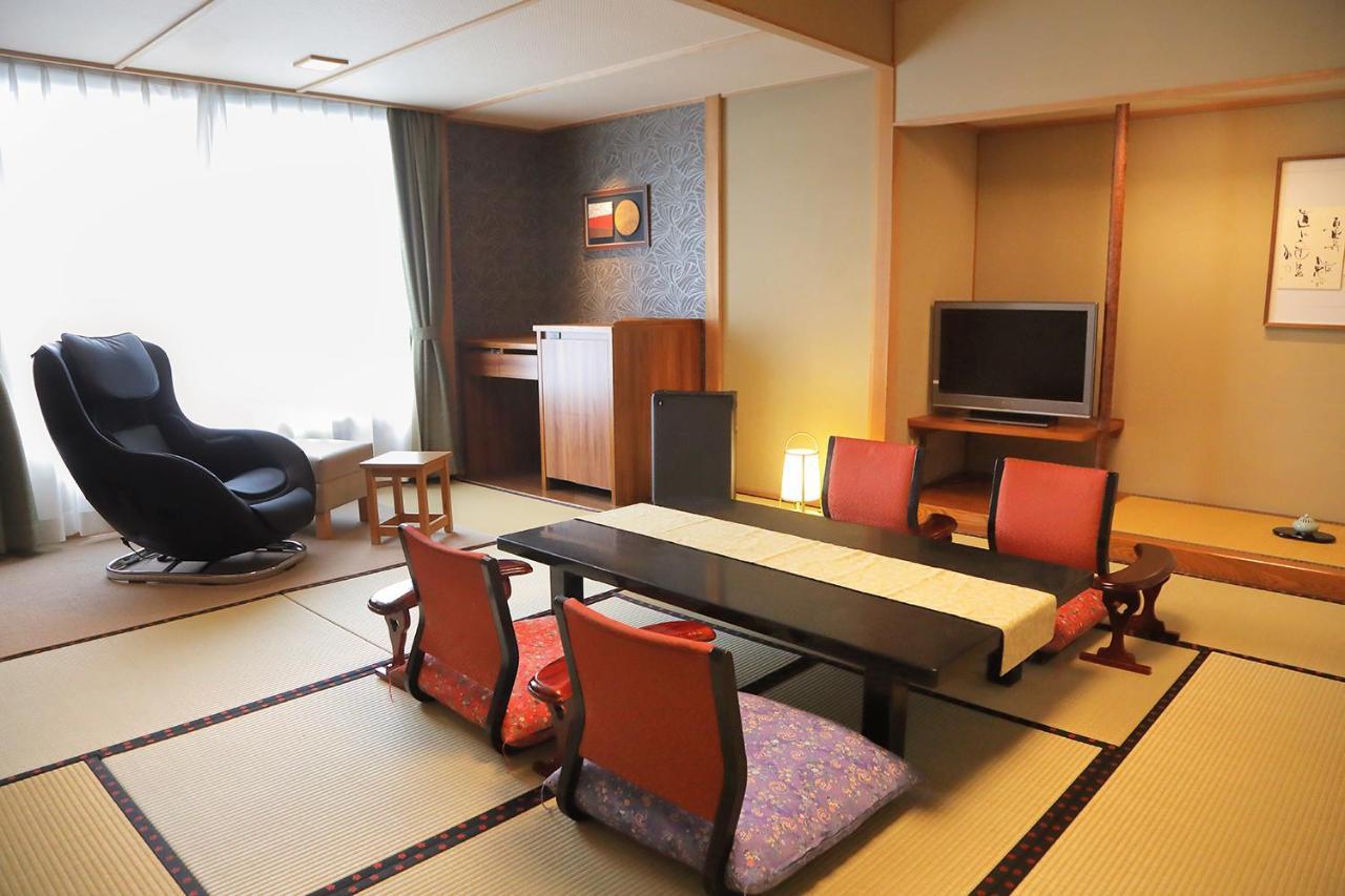 Hotel Yumoto Konpira Onsen Hananoyu Kobaitei Kotohira Zewnętrze zdjęcie